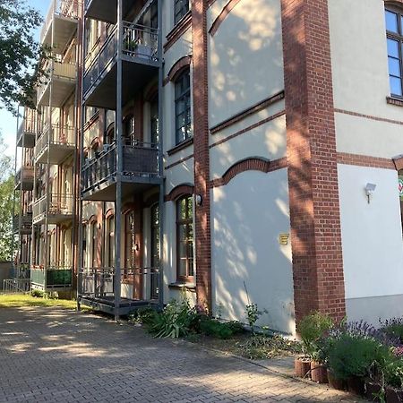Ruhige Wohnung Im Fabrikstil In Chemnitz Exterior photo