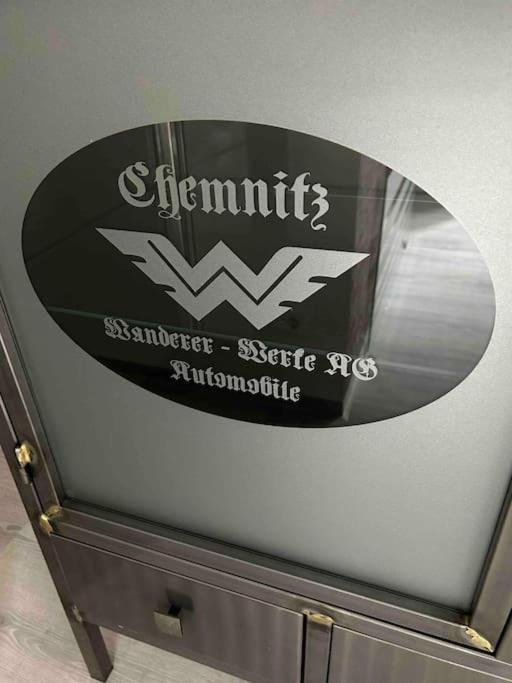 Ruhige Wohnung Im Fabrikstil In Chemnitz Exterior photo